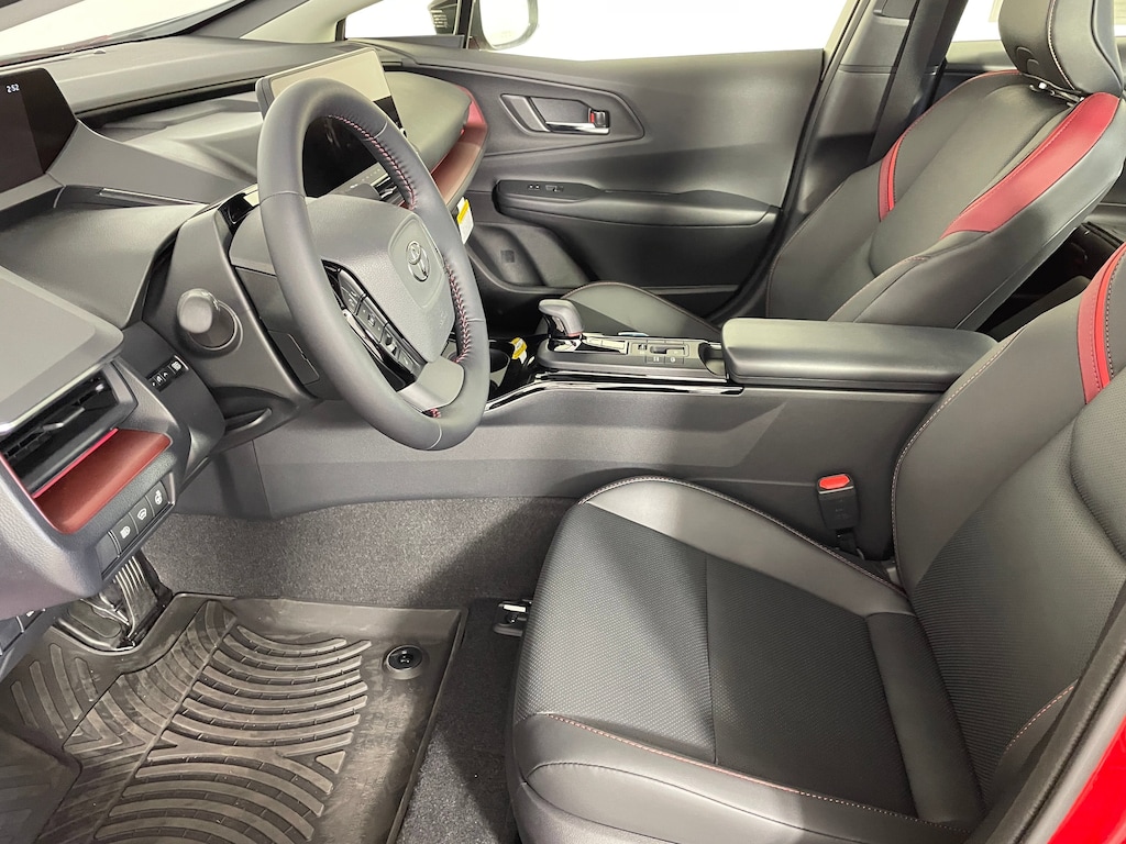 New 2026 Toyota Prius Plug-in Hybrid XSE Hatchback