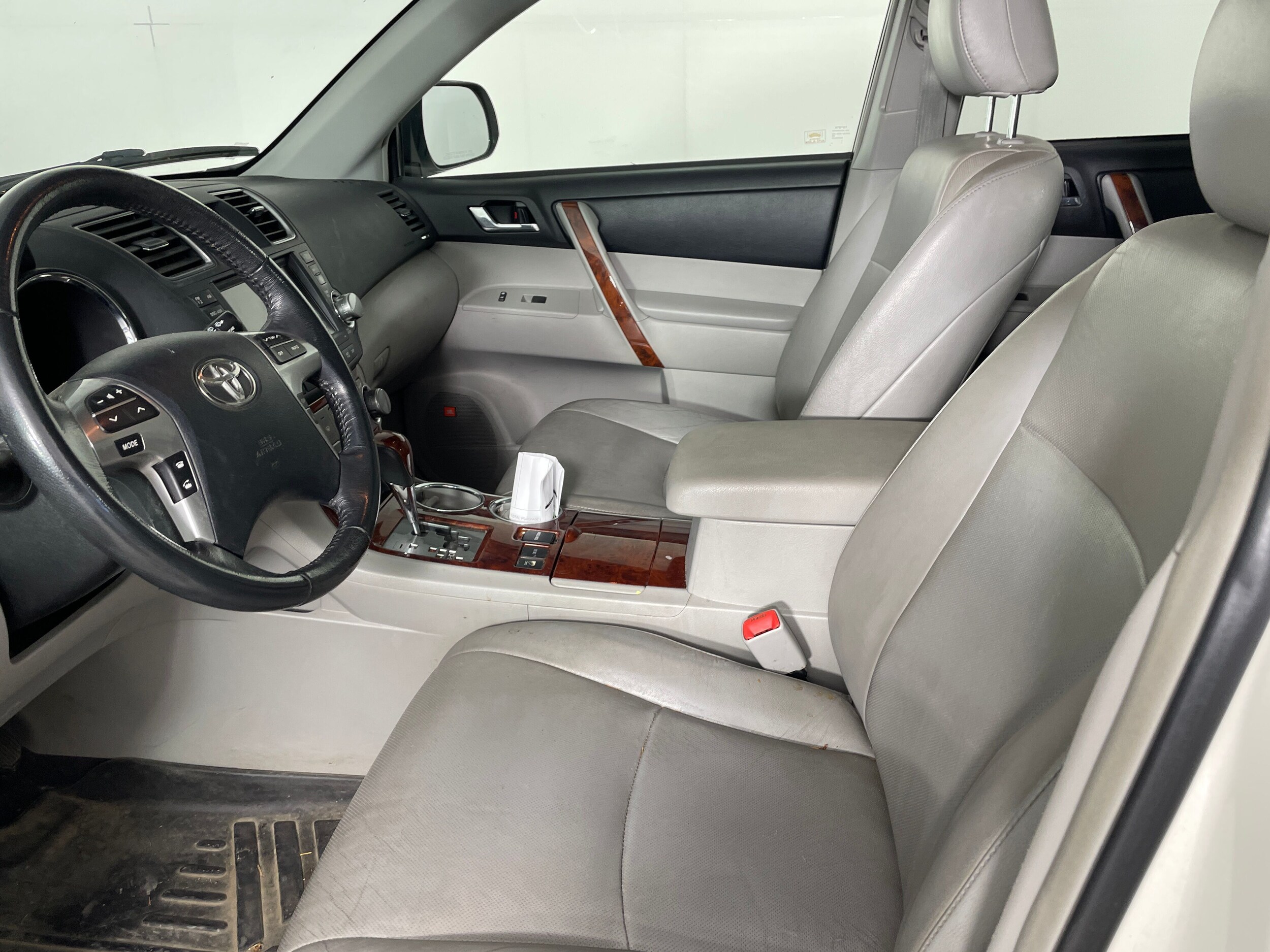 2012 Toyota Highlander Limited photo 2