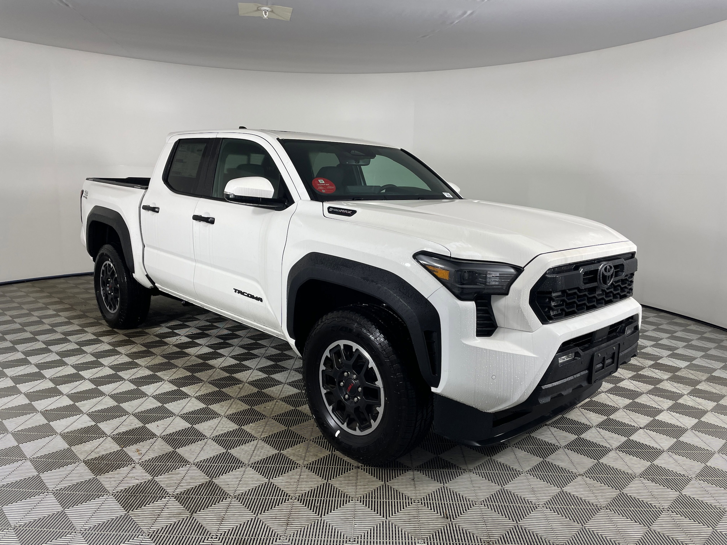 2025 Toyota Tacoma TRD Off Road - Photo 19
