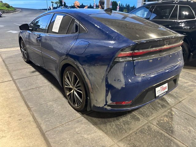 2024 Toyota Prius Limited photo 5