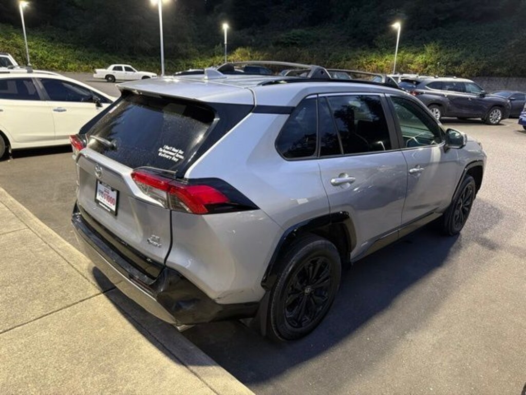 Used 2025 Toyota RAV4 Hybrid SE SUV