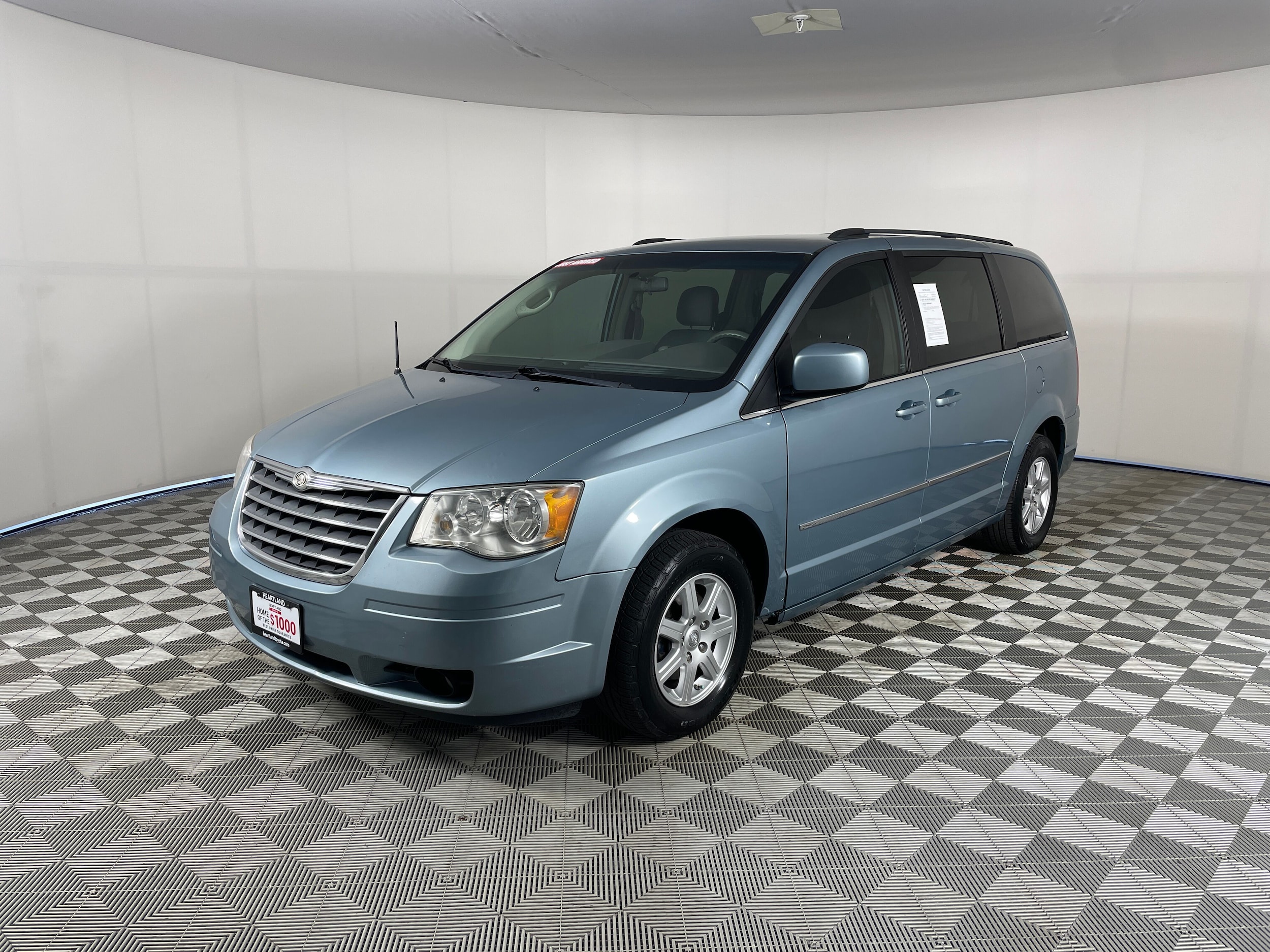 2010 Chrysler Town & Country