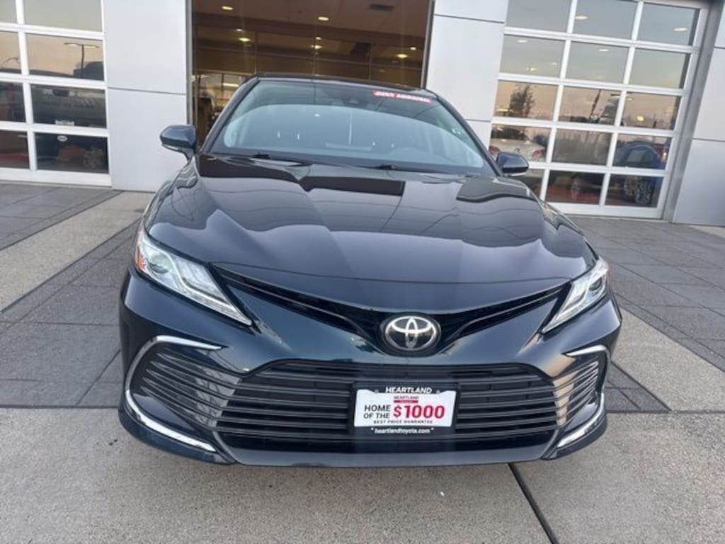 Used 2021 Toyota Camry XLE Sedan