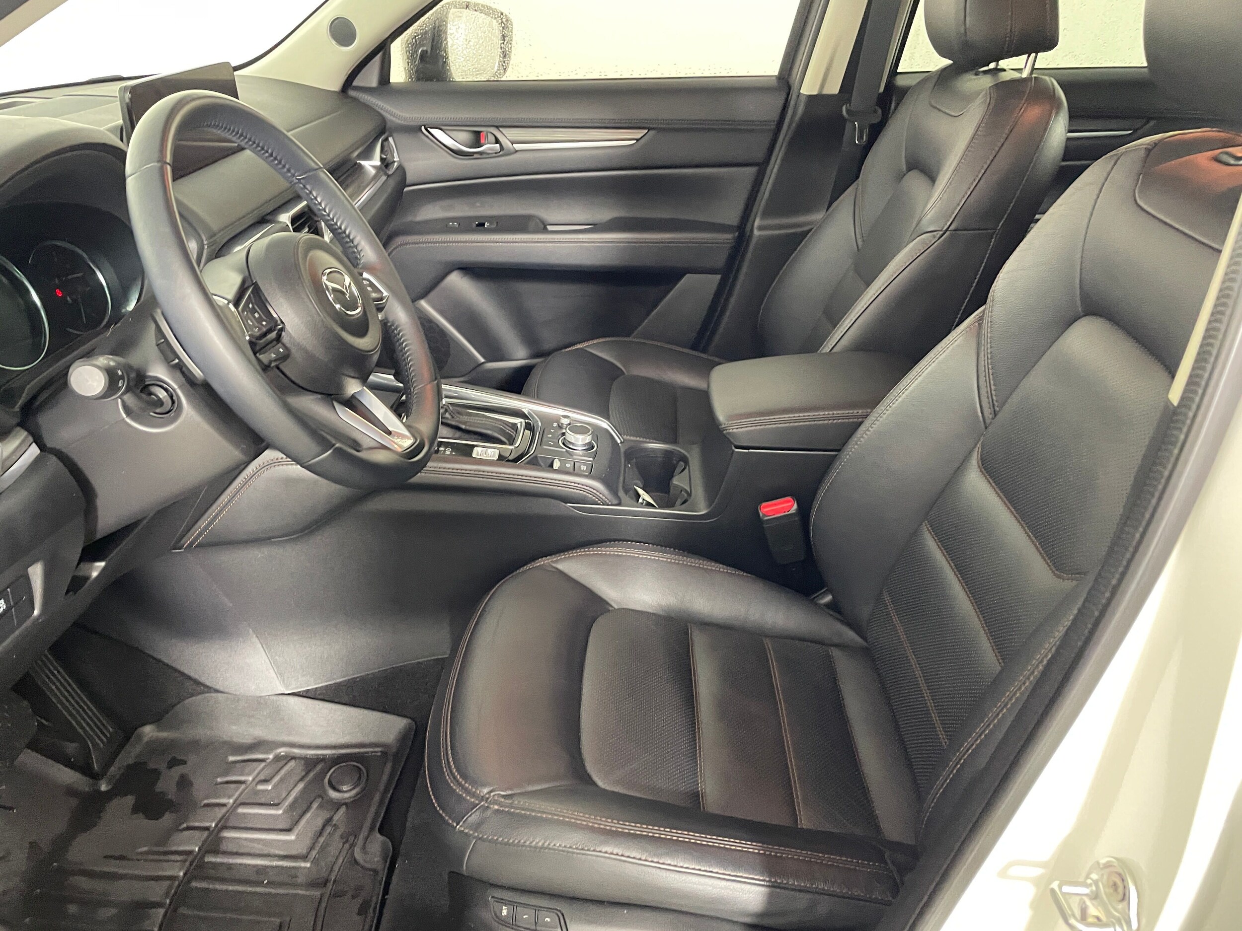 2021 Mazda CX-5 Grand Touring photo 2