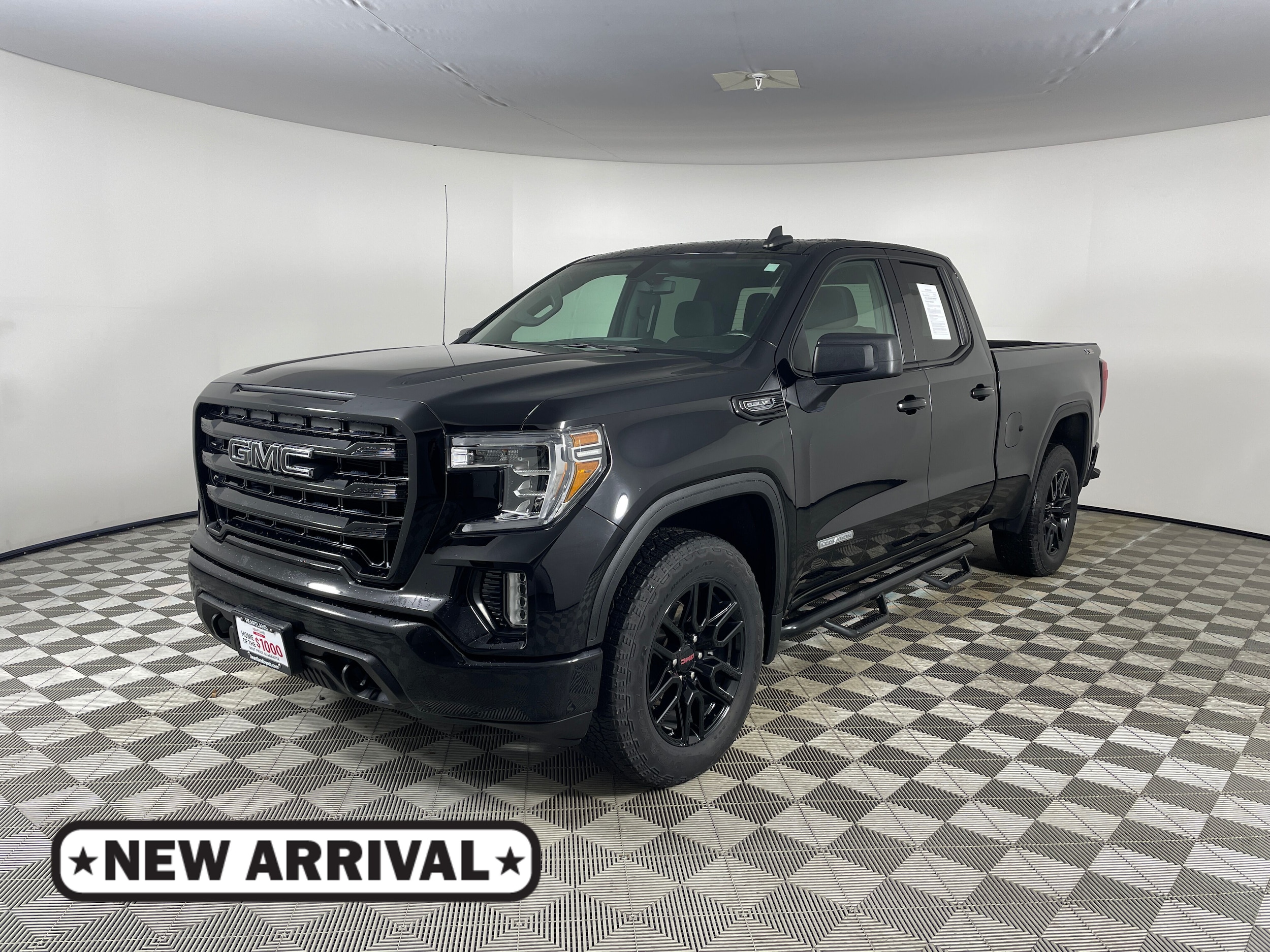 2021 GMC Sierra 1500 Elevation's photo