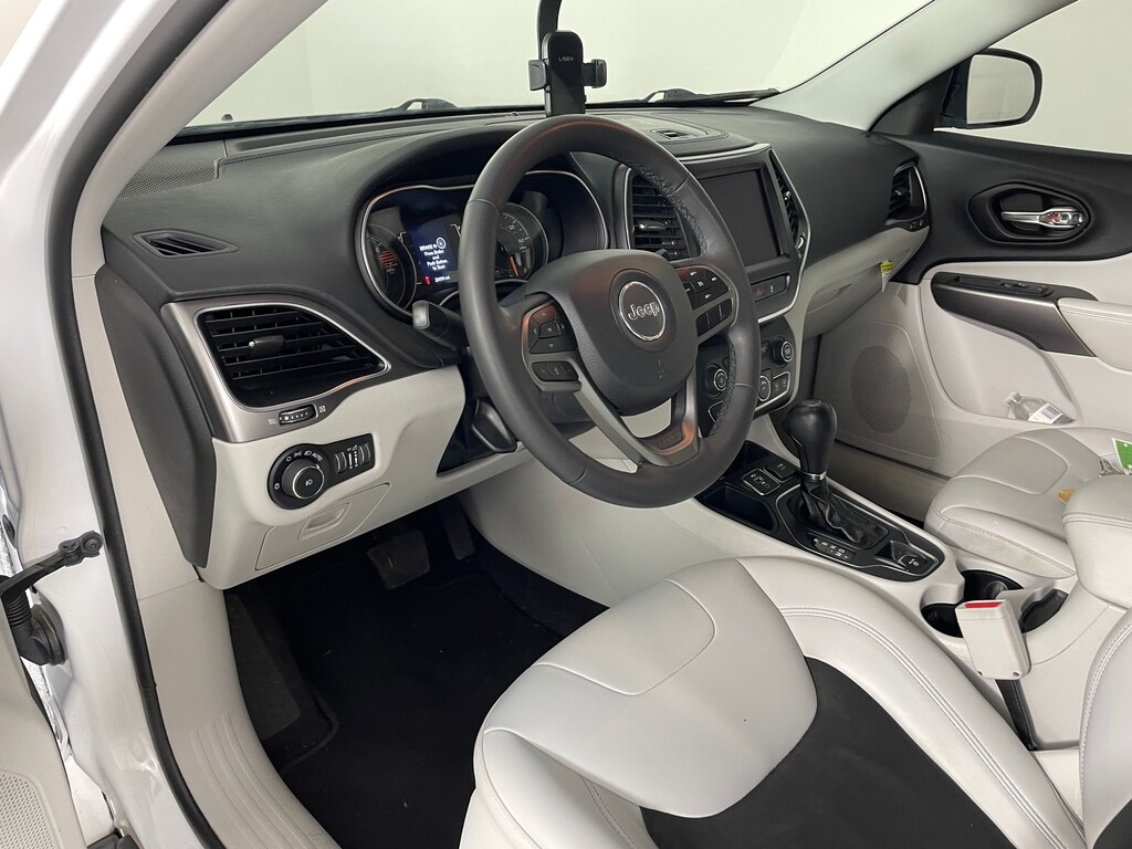 Used 2021 Jeep Cherokee Latitude Plus SUV