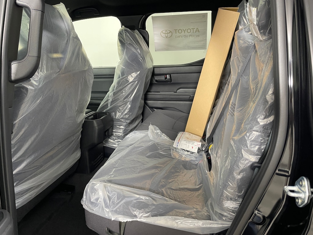 New 2025 Toyota Tacoma SR5 4X4 DOUBLE CAB