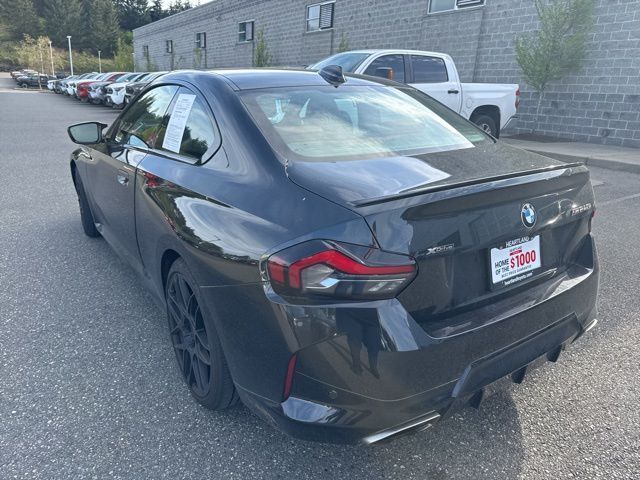 2022 BMW M240i xDrive photo 4