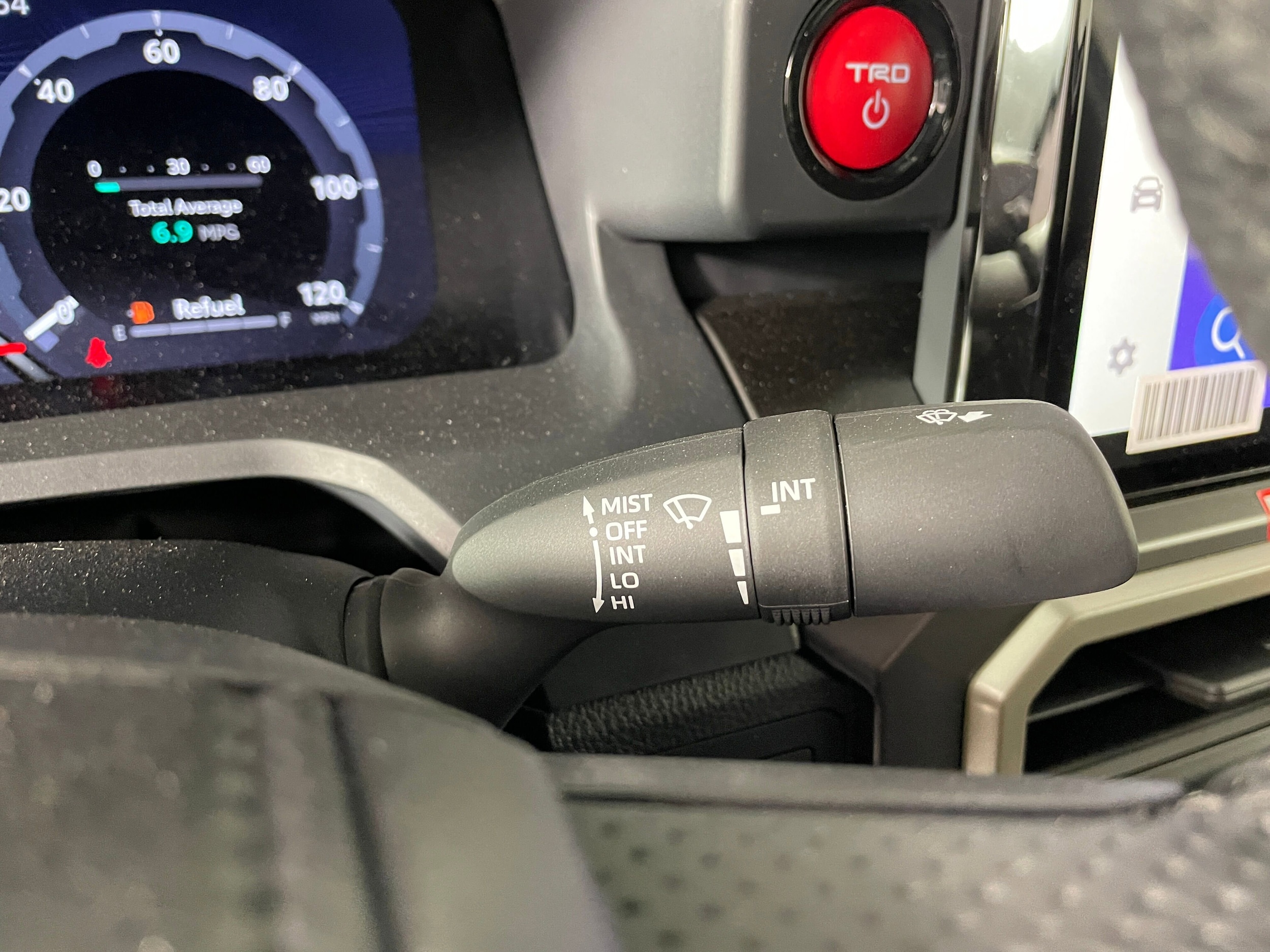 2025 Toyota Tacoma TRD Off Road - Photo 10