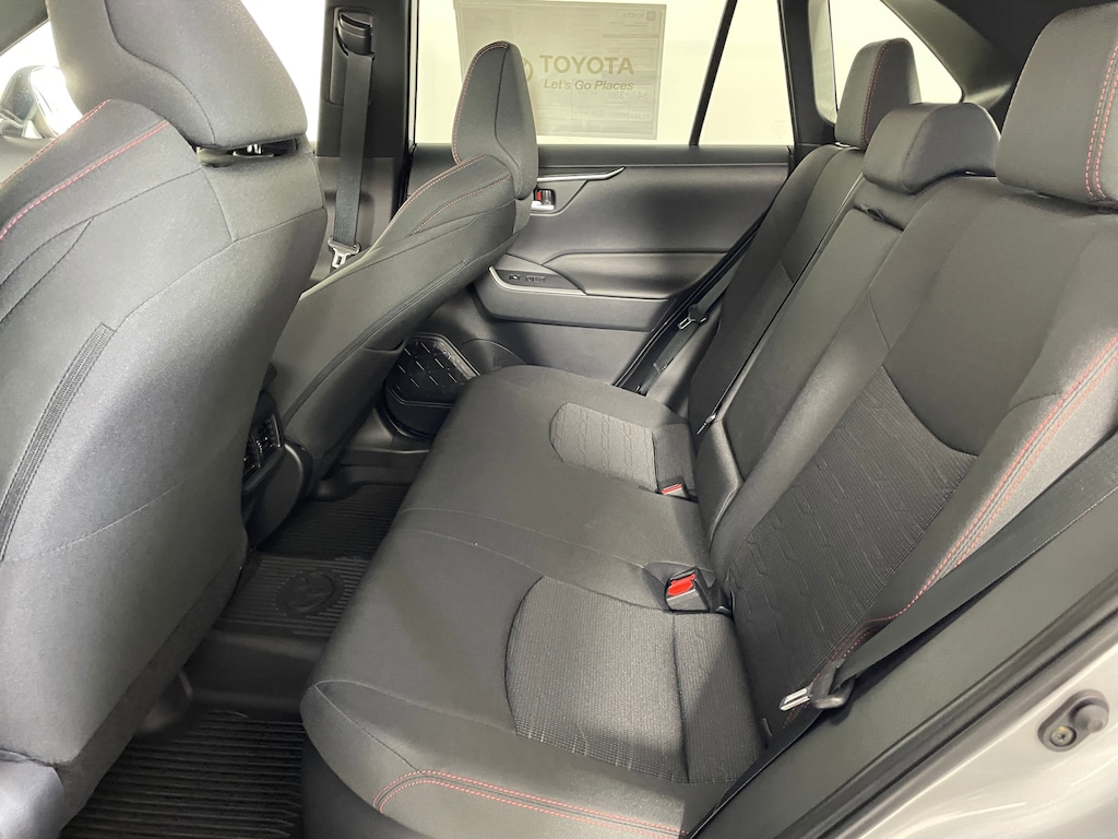 New 2025 Toyota RAV4 Plug-in Hybrid SE PLUG-IN HYBRID