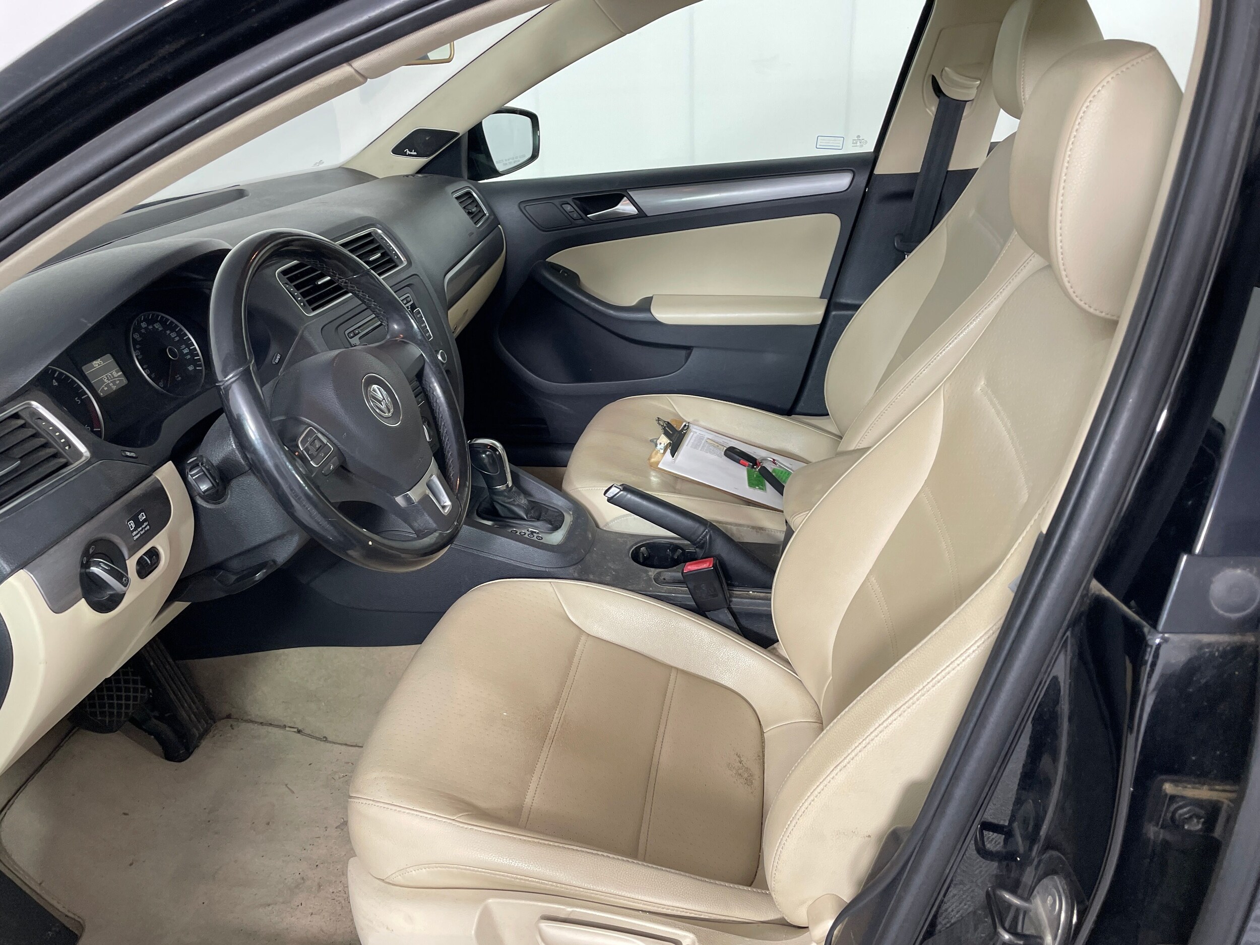 Used 2013 Volkswagen Jetta TDI with VIN 3VWLL7AJ6DM367215 for sale in Bremerton, WA