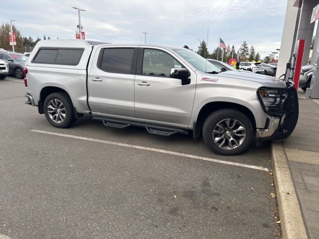 Used 2019 Chevrolet Silverado 1500 LT Truck Crew Cab