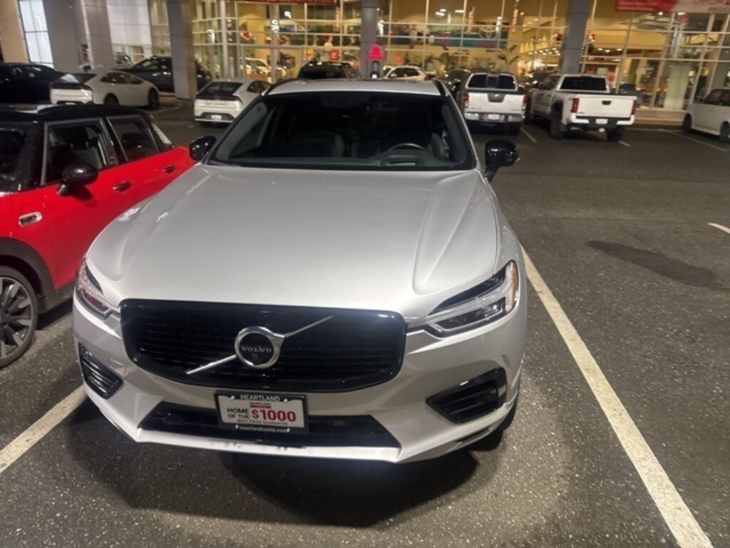 Used 2021 Volvo XC60 Recharge Plug-In Hybrid T8 R-Design SUV
