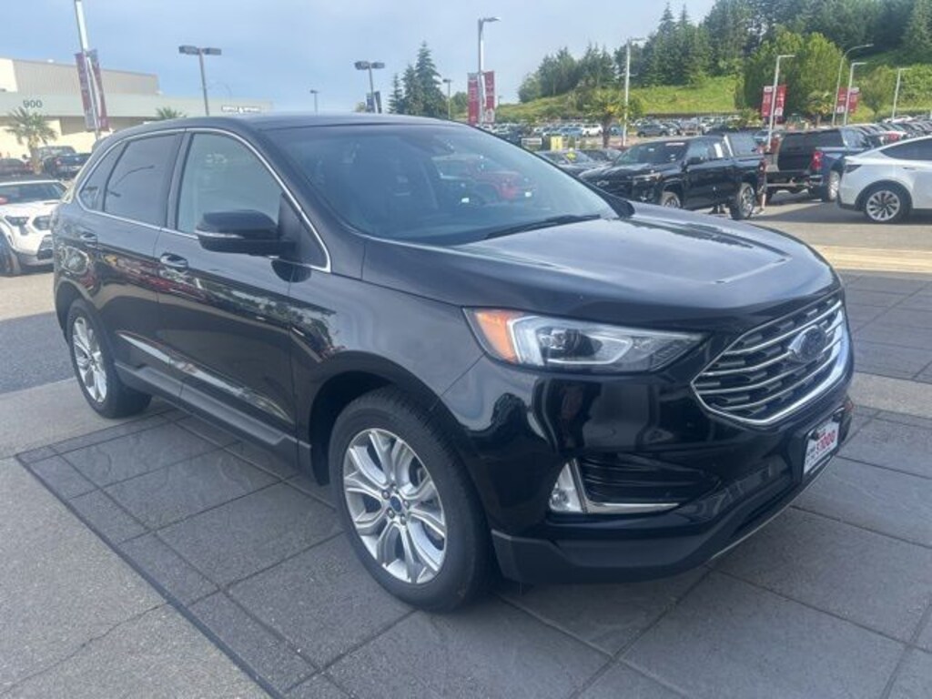 Used 2021 Ford Edge Titanium SUV