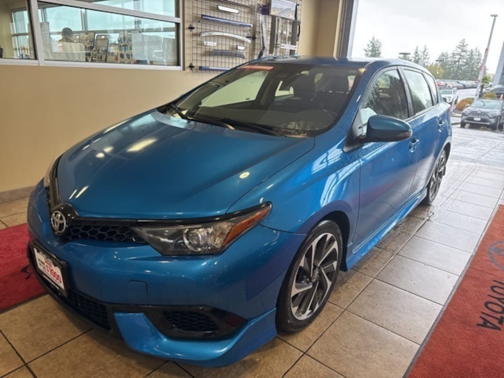 Used 2018 Toyota Corolla iM Base Hatchback