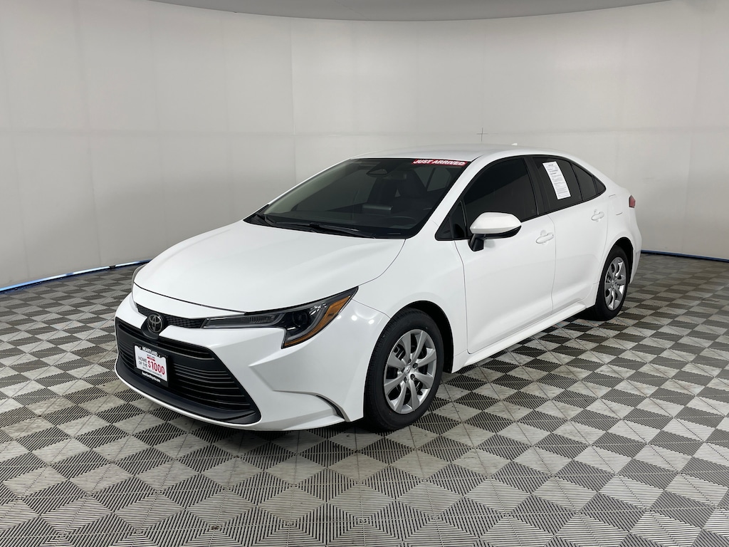 Used 2024 Toyota Corolla LE Sedan