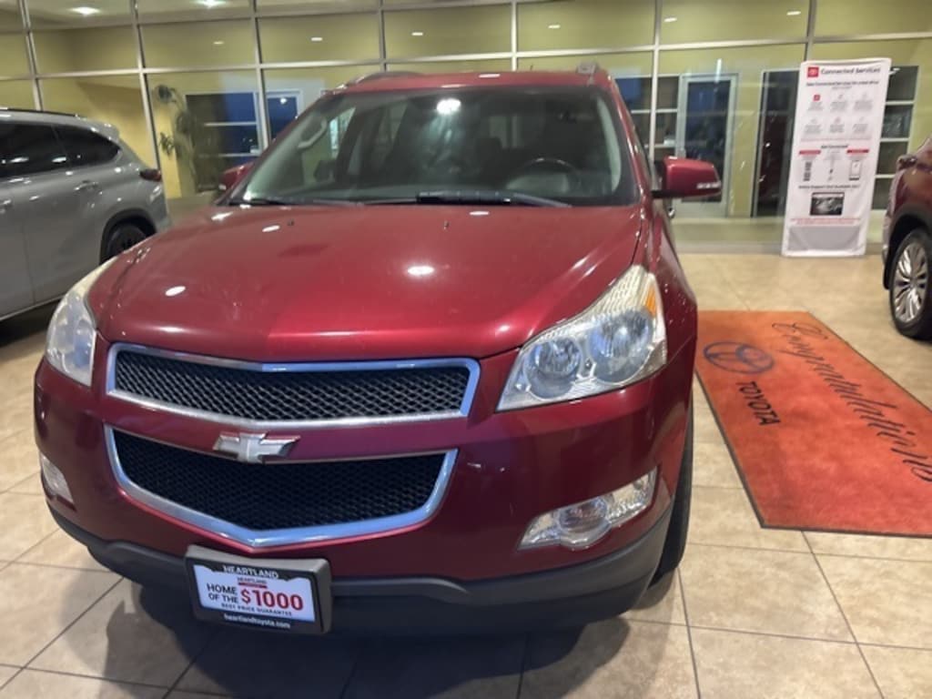 Used 2011 Chevrolet Traverse 2LT SUV
