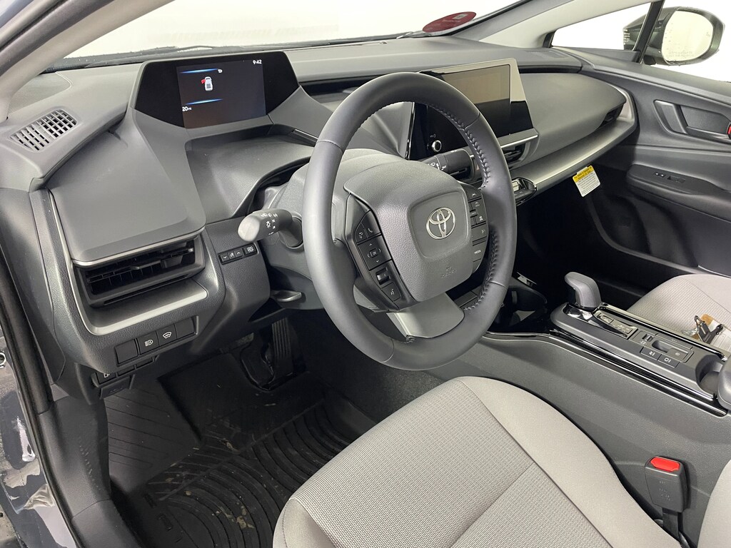 New 2026 Toyota Prius LE AWD LE AWD