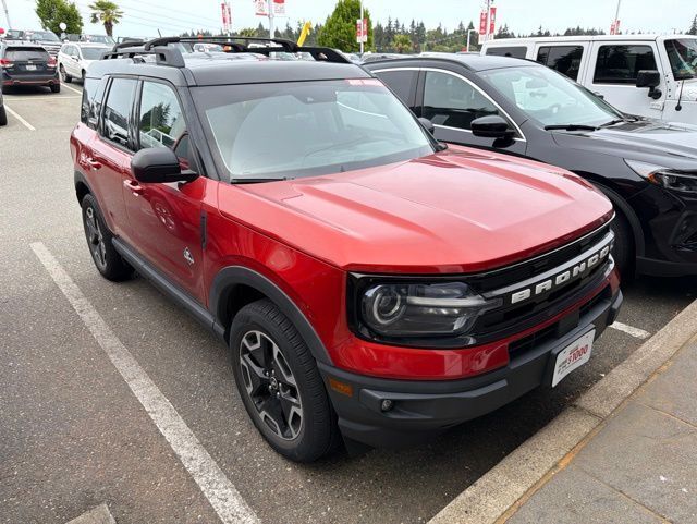 2022 Ford Bronco Sport Outer Banks photo 4