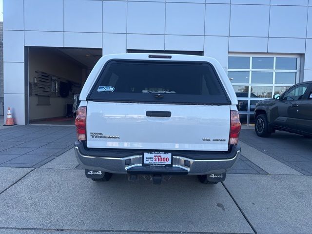2006 Toyota Tacoma Base V6 photo 6