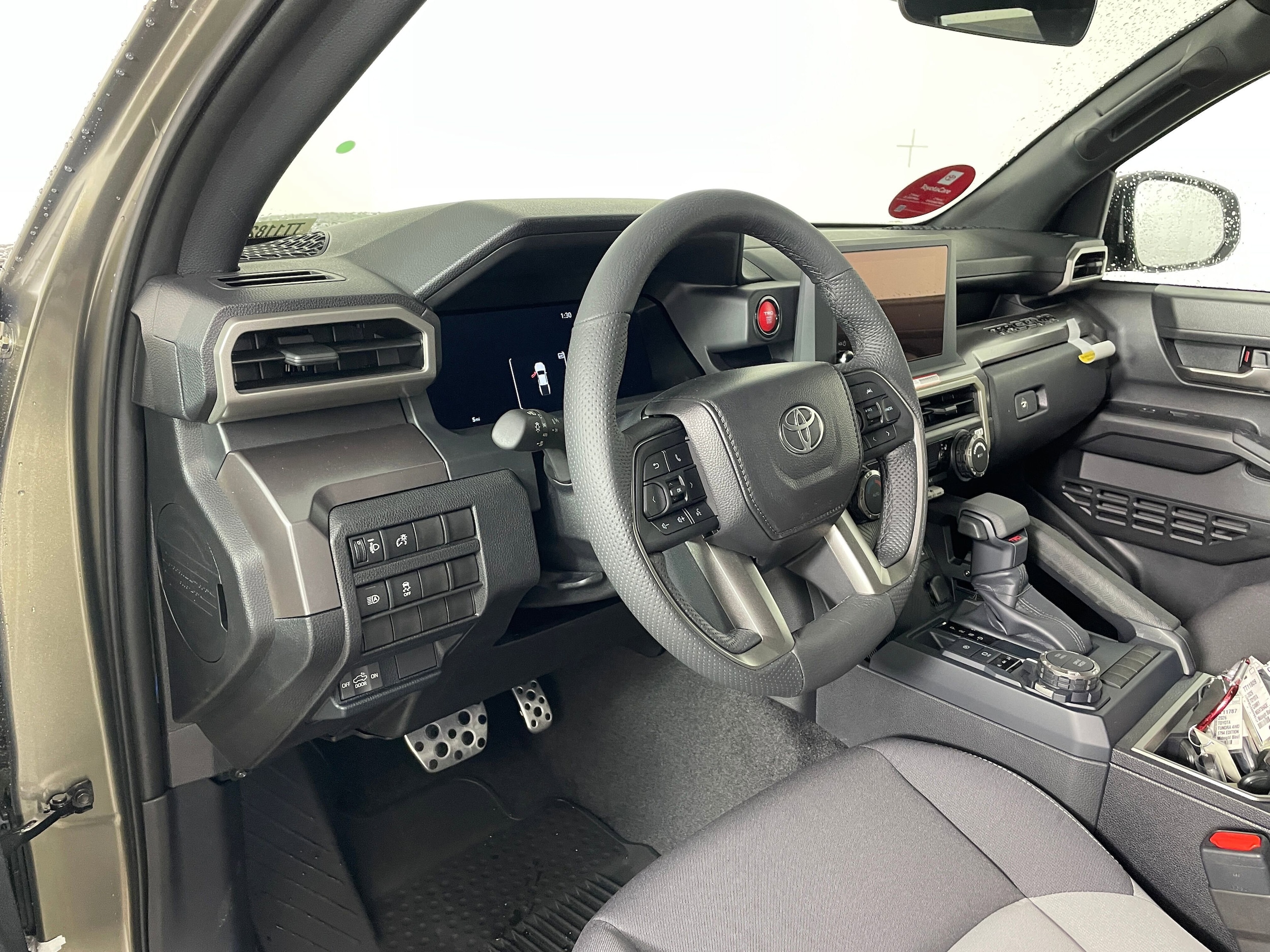 2025 Toyota Tacoma TRD Sport 4x4 Long Bed photo 2