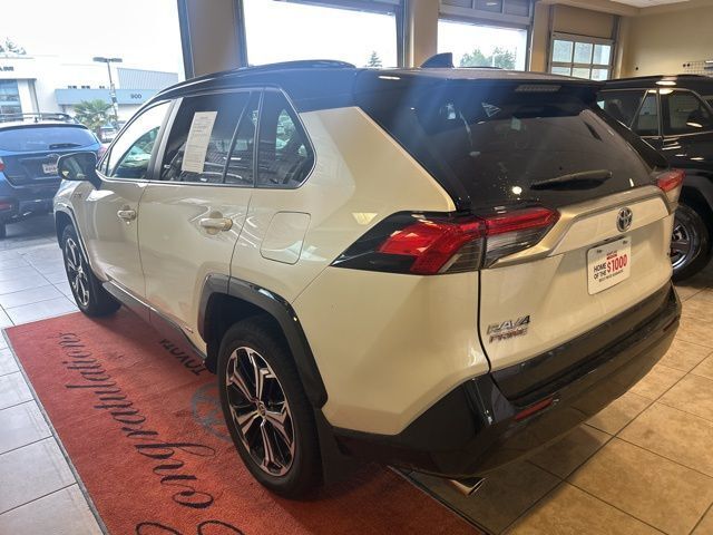 2024 Toyota RAV4 Prime XSE photo 6