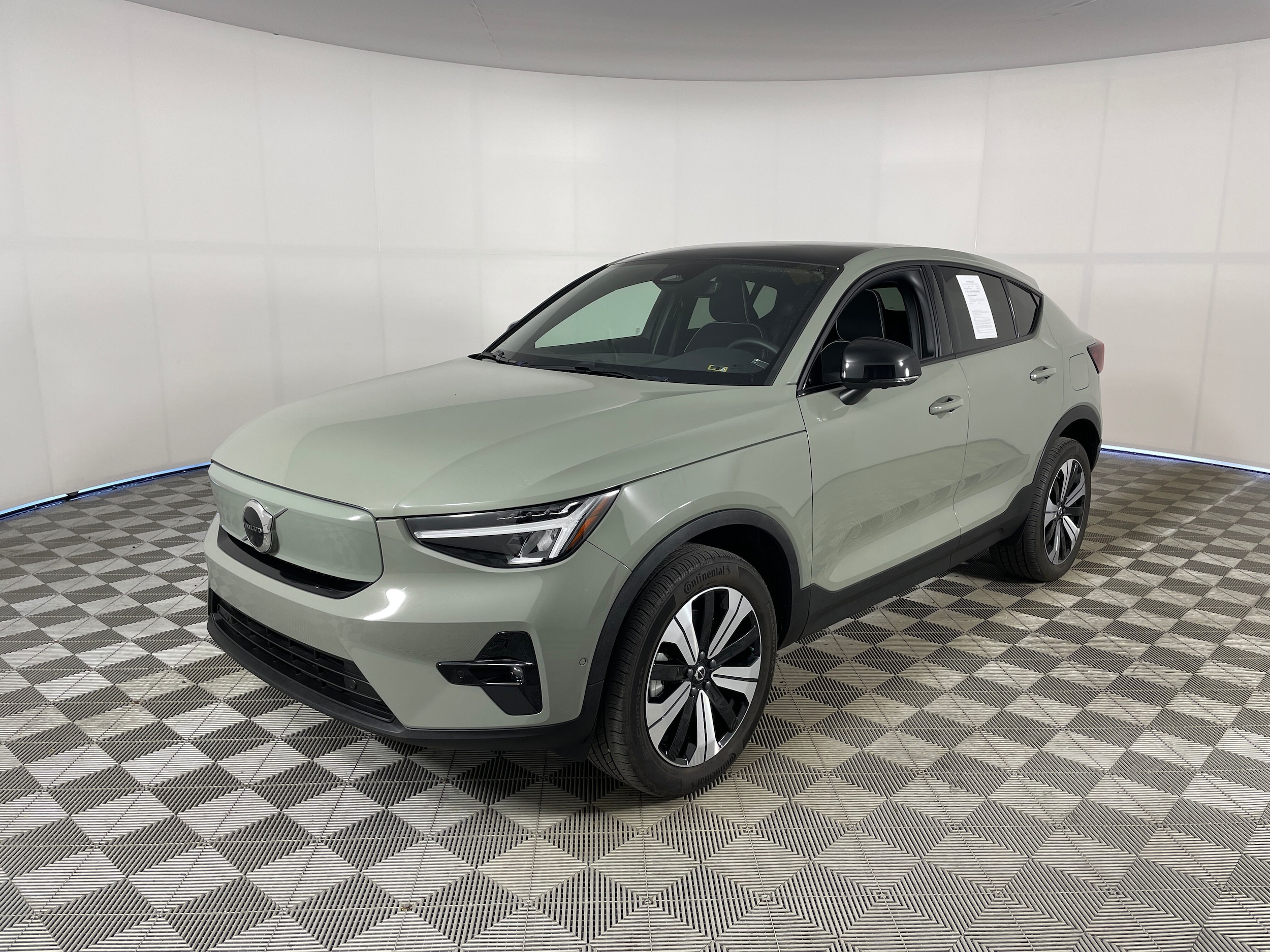 2023 Volvo C40 P8 Recharge Plus AWD's photo