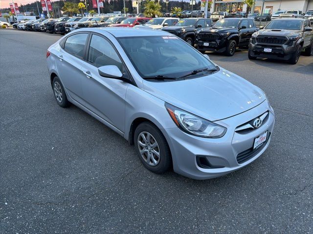 2013 Hyundai Accent GLS photo 6