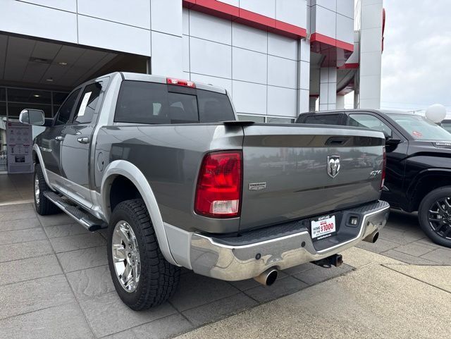 2012 Ram 1500 Laramie 4x4 Crew 5.7ft photo 4