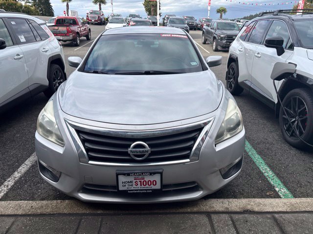 Used 2013 Nissan Altima 2.5 S Sedan