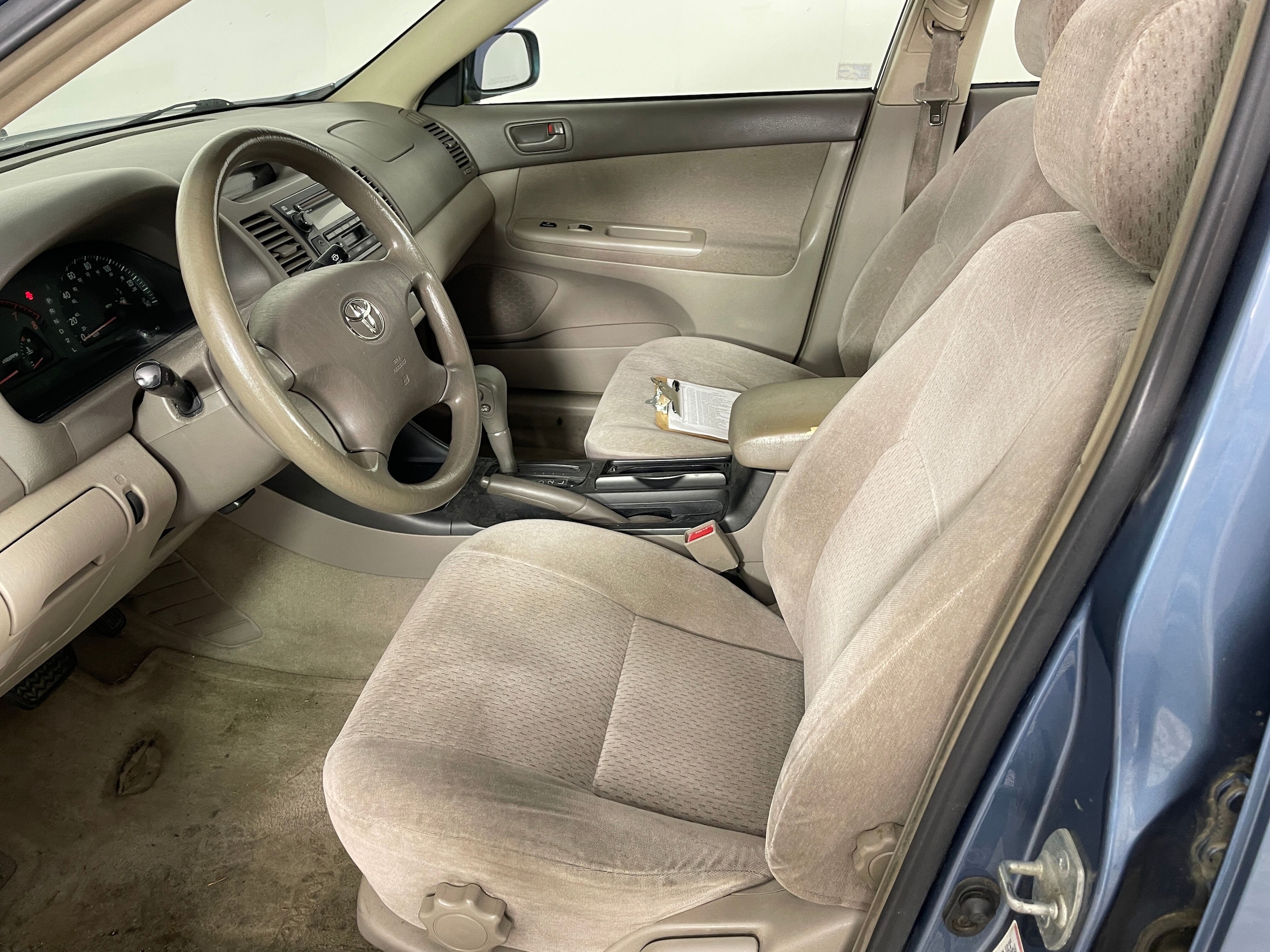 Used 2002 Toyota Camry LE with VIN JTDBE32K020088478 for sale in Bremerton, WA