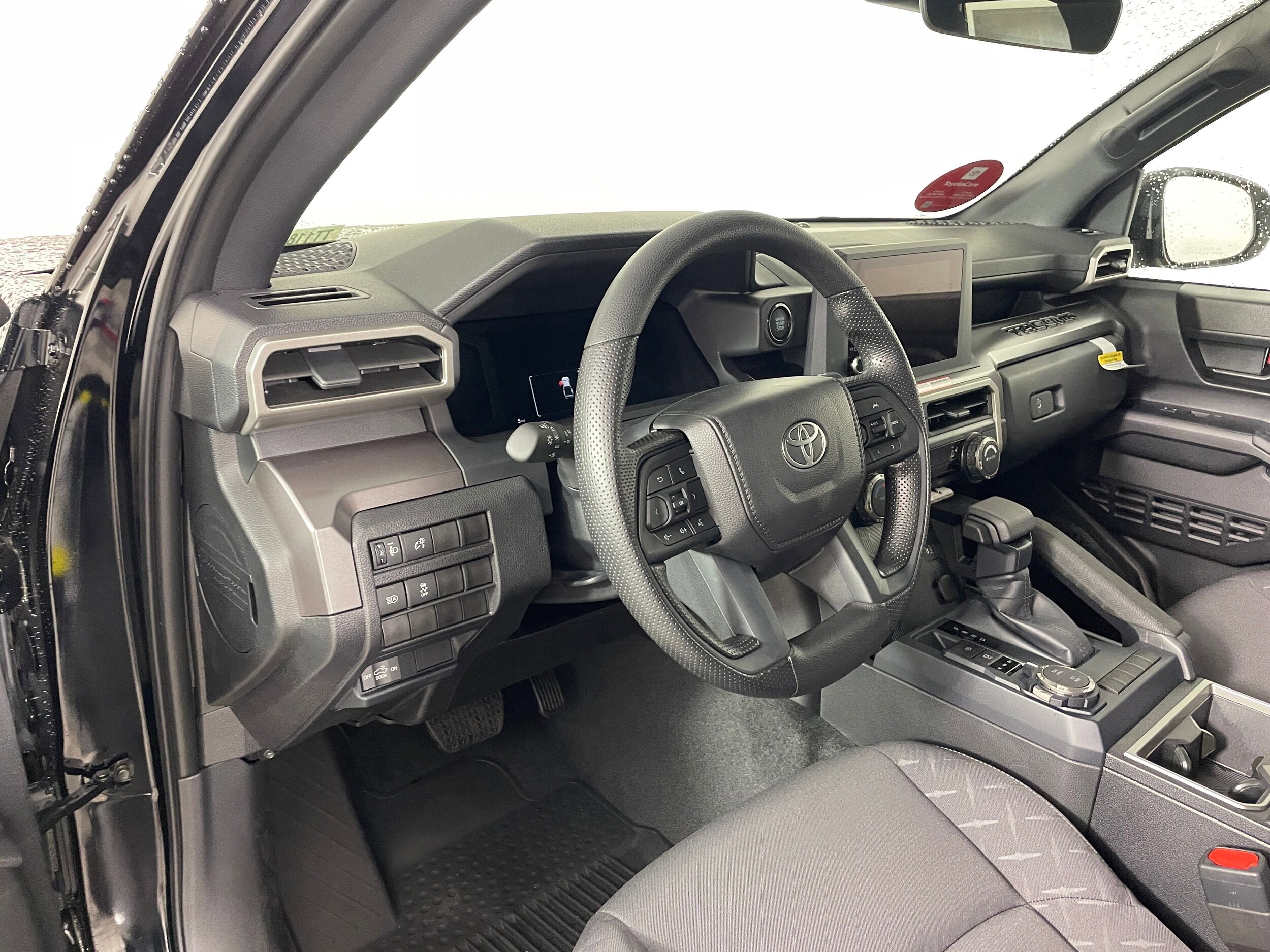 2025 Toyota Tacoma SR5 4x4 Double Cab photo 2
