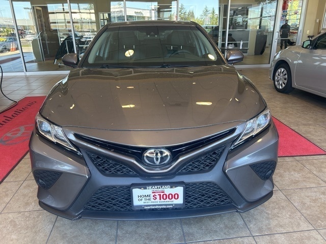 Used 2018 Toyota Camry SE with VIN 4T1B11HK6JU626885 for sale in Bremerton, WA