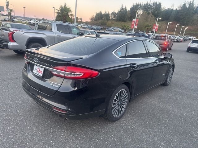 2018 Ford Fusion Hybrid photo 4