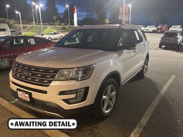 2017 Ford Explorer SUV 