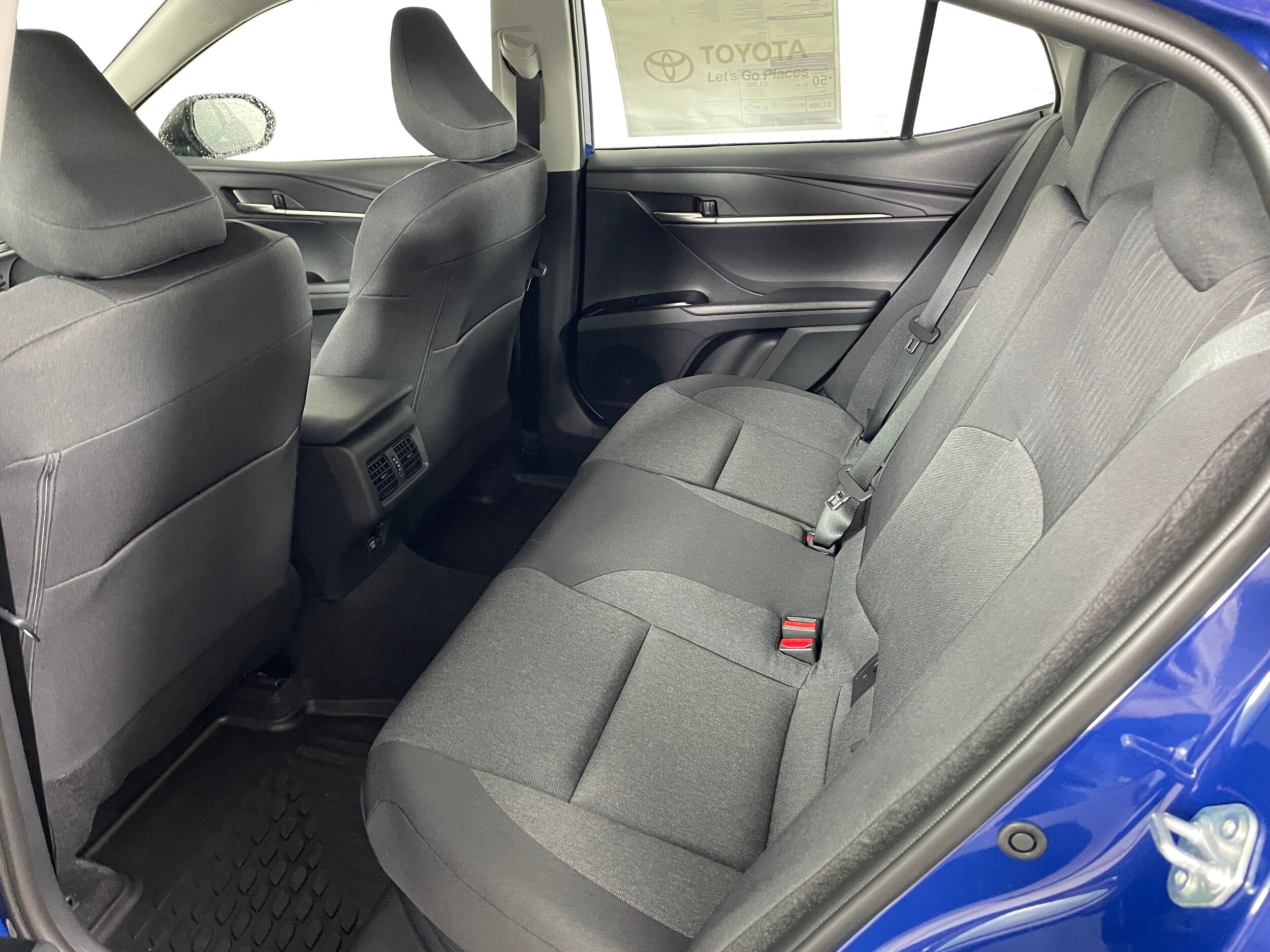 2026 Toyota Camry LE photo 4