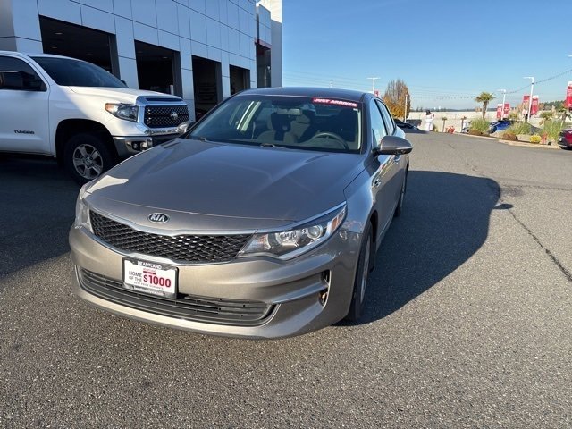 2016 Kia Optima LX photo 2