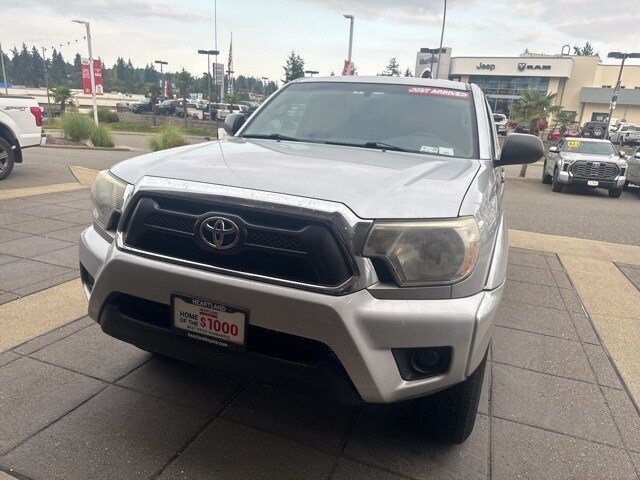 2013 Toyota Tacoma PreRunner photo 4