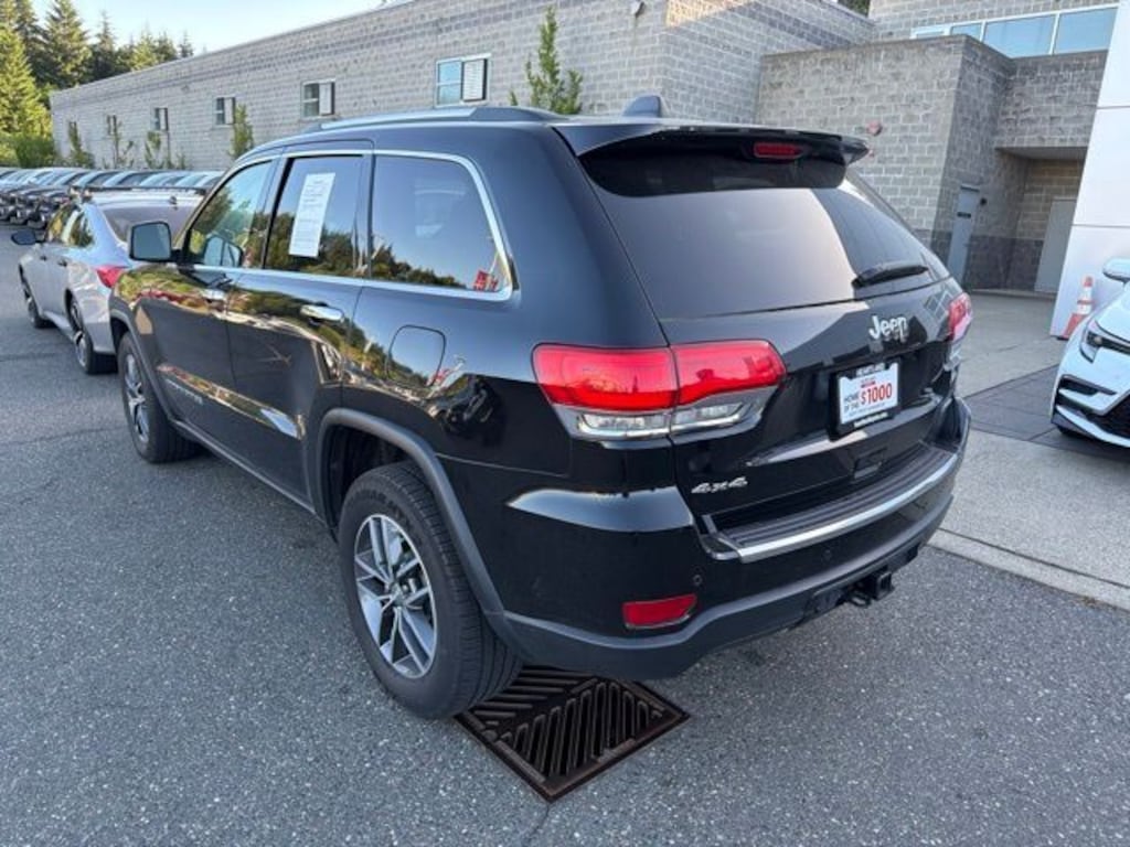 Used 2017 Jeep Grand Cherokee Limited 4x4 SUV