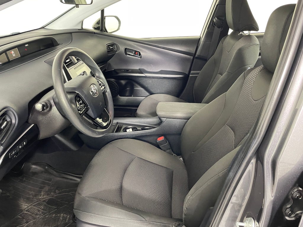 Used 2019 Toyota Prius LE AWD-e Hatchback