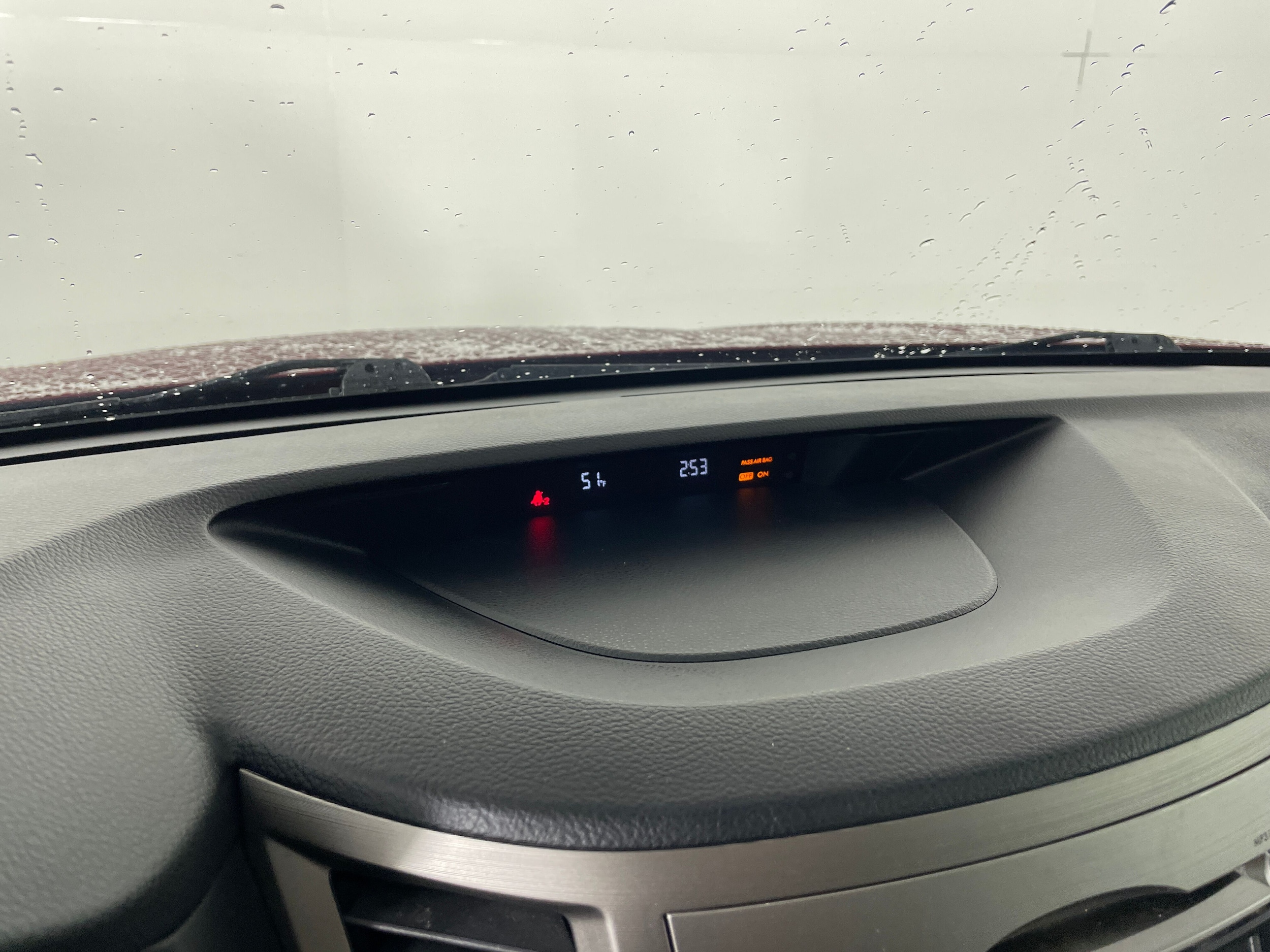 2011 Subaru Outback 2.5i Premium (CVT) photo 6