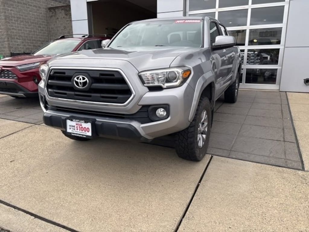 Used 2016 Toyota Tacoma SR5 V6 Truck Double Cab
