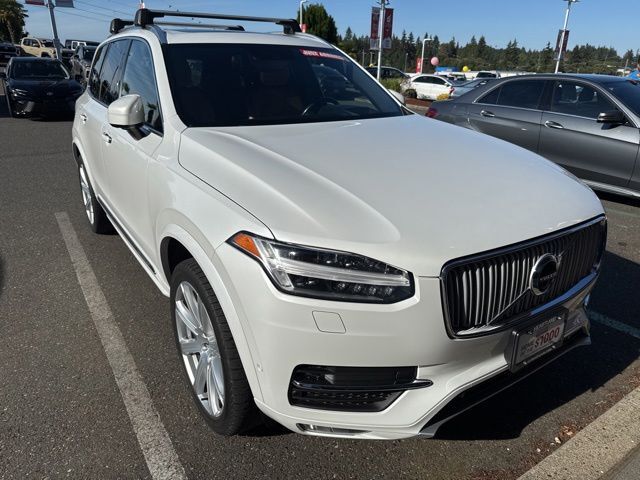 2017 Volvo XC90 T6 AWD Inscription's photo