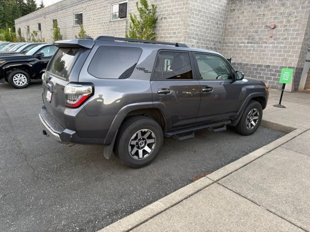 Used 2022 Toyota 4Runner TRD Off Road SUV