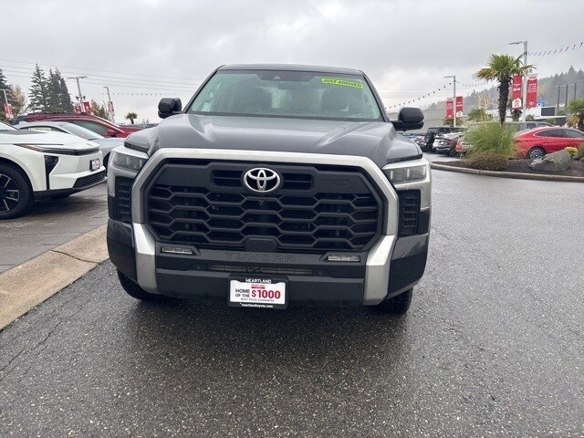 2023 Toyota Tundra Limited CrewMax photo 3