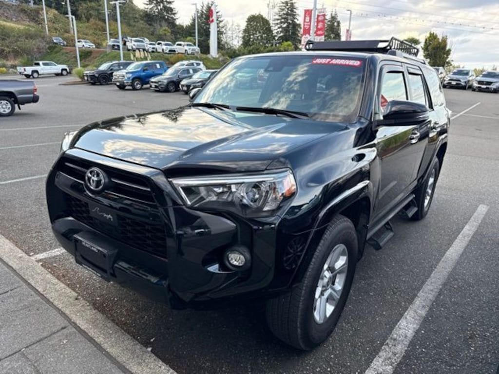 Used 2024 Toyota 4Runner SR5 Premium SUV