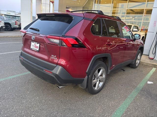 2021 Toyota RAV4 Hybrid XLE Premium photo 4