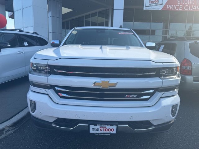 2017 Chevrolet Silverado 1500 LTZ photo 2