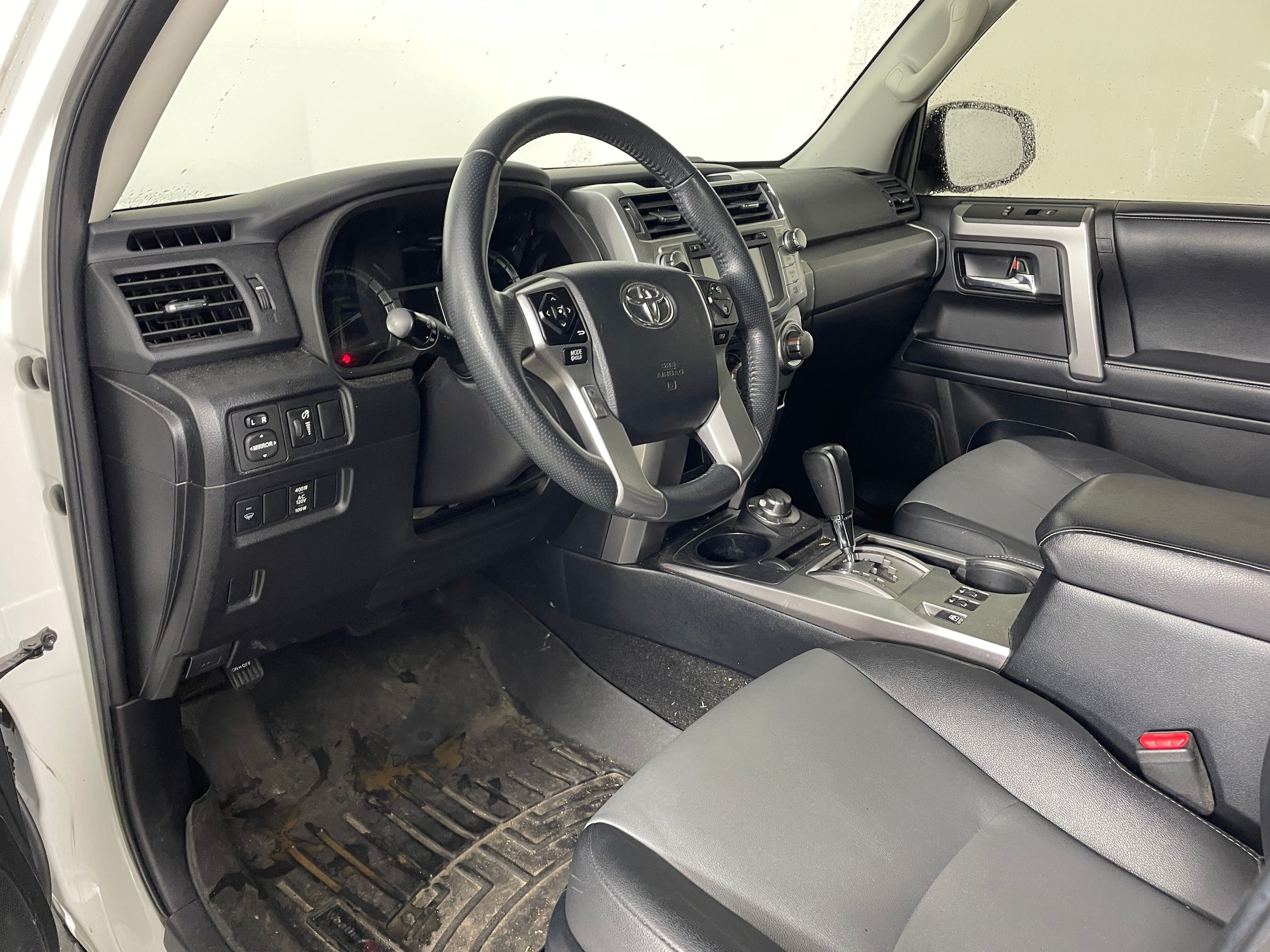 2019 Toyota 4Runner SR5 Premium photo 3