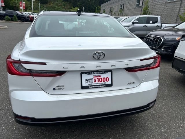 2025 Toyota Camry XLE photo 6